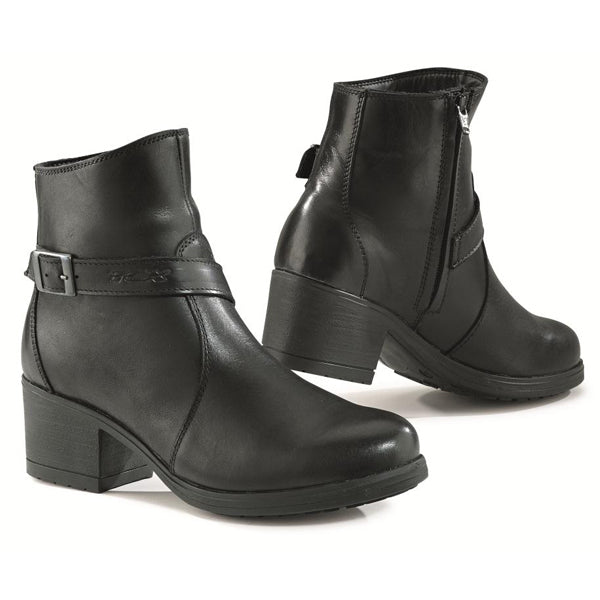 TCX X-BOULEVARD WP BLACK BOOTS